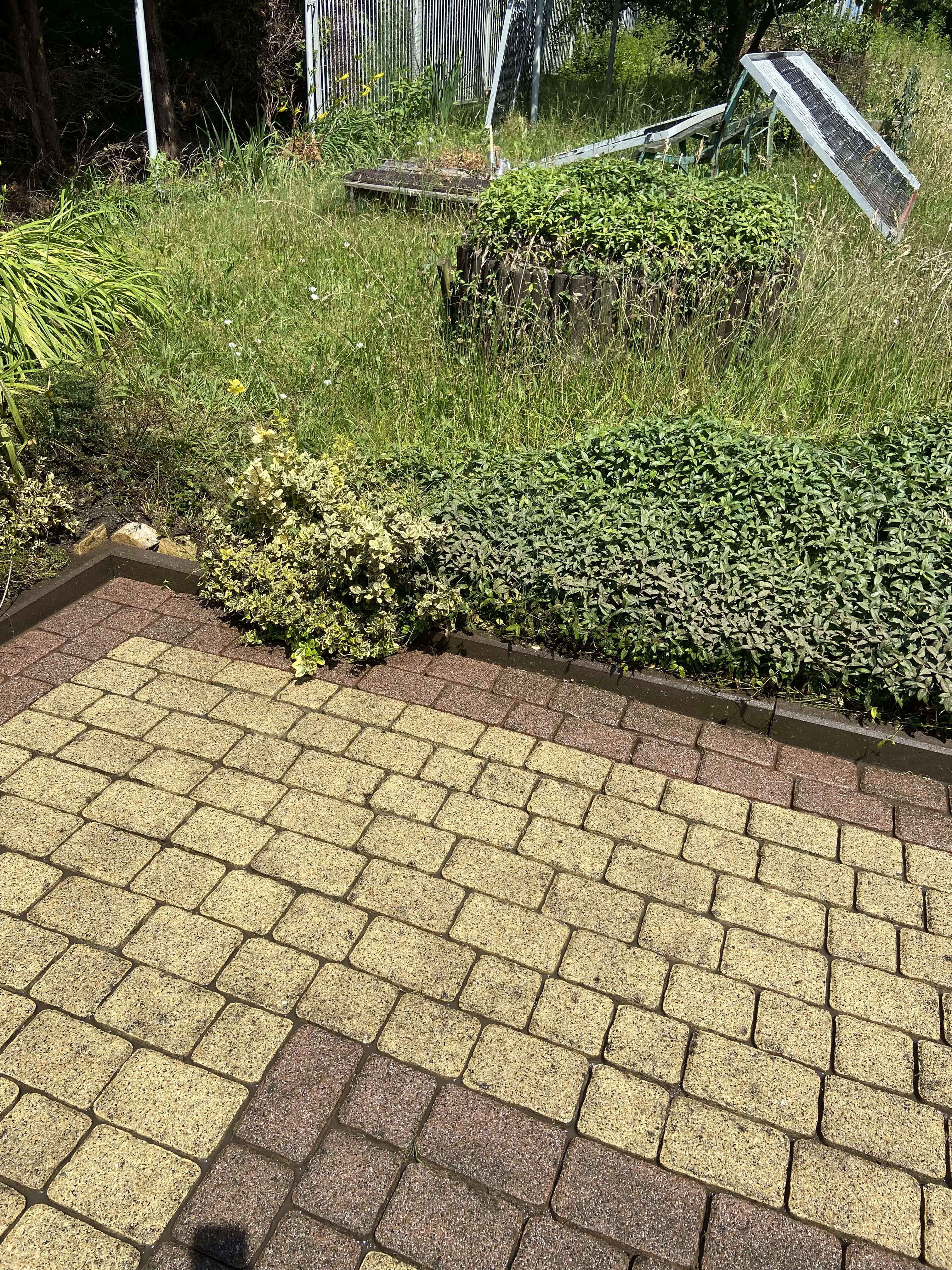 Po - Krawężniki oraz ścieżka ogrodowa